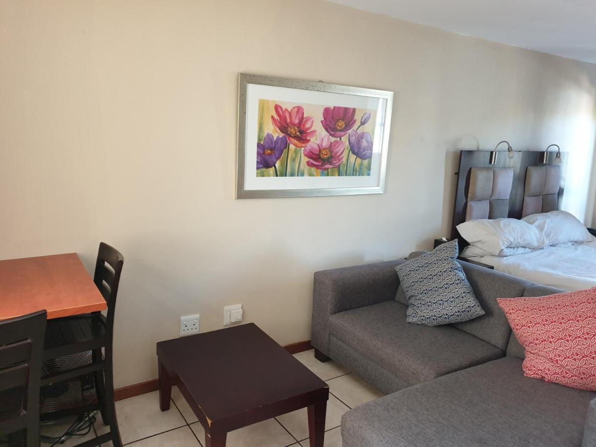 Grosvenor Apartments Претория Екстериор снимка